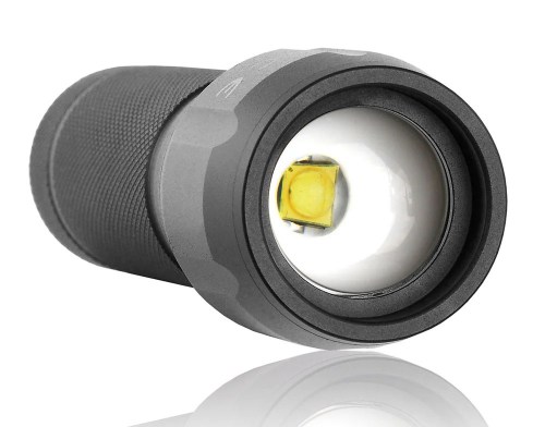 everActive FL-300+ flashlight
